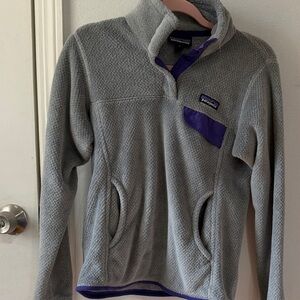 Patagonia Light Gray Fleece Pullover Small